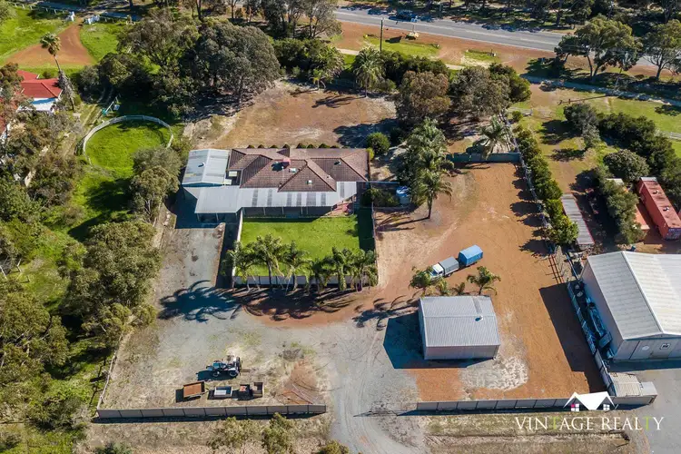 10 Maree Close, Byford WA 6122