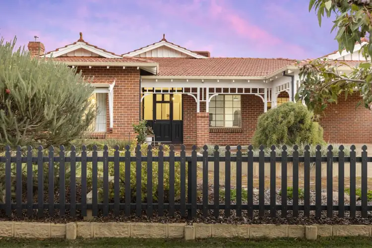 6 Balbiri Close, Wilson WA 6107