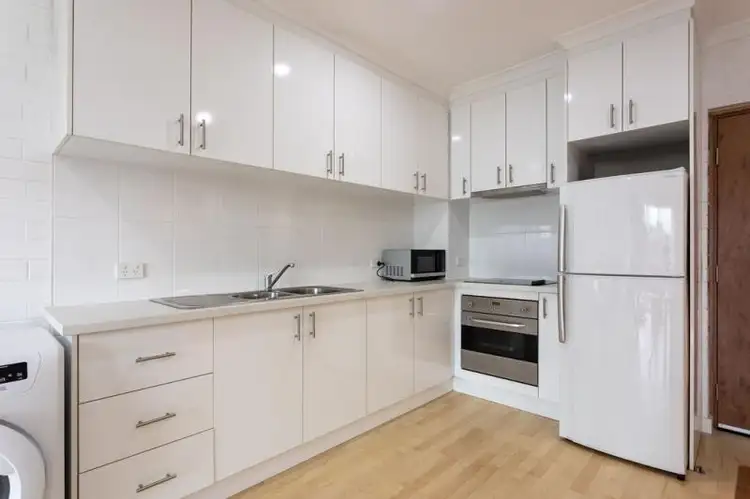 35/212 Hampden Road, Crawley WA 6009