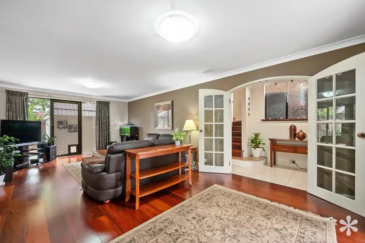 13 Rossmoyne Drive, Rossmoyne WA 6148