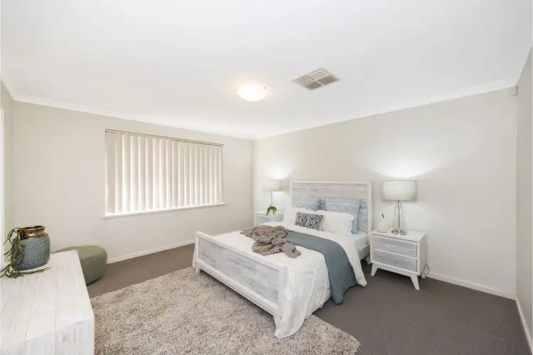 Fourth view of Homely house listing, 2 Gregg Place, Canning Vale WA 6155