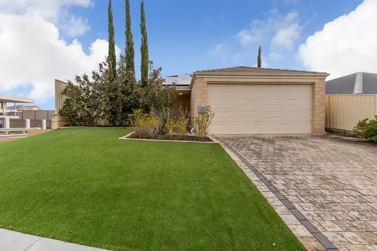 5 Pynsent Lane, Canning Vale WA 6155