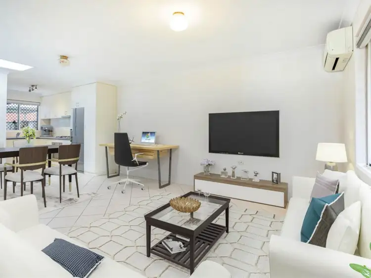 Main view of Homely unit listing, 4/6 Toorak Road, Armadale WA 6112