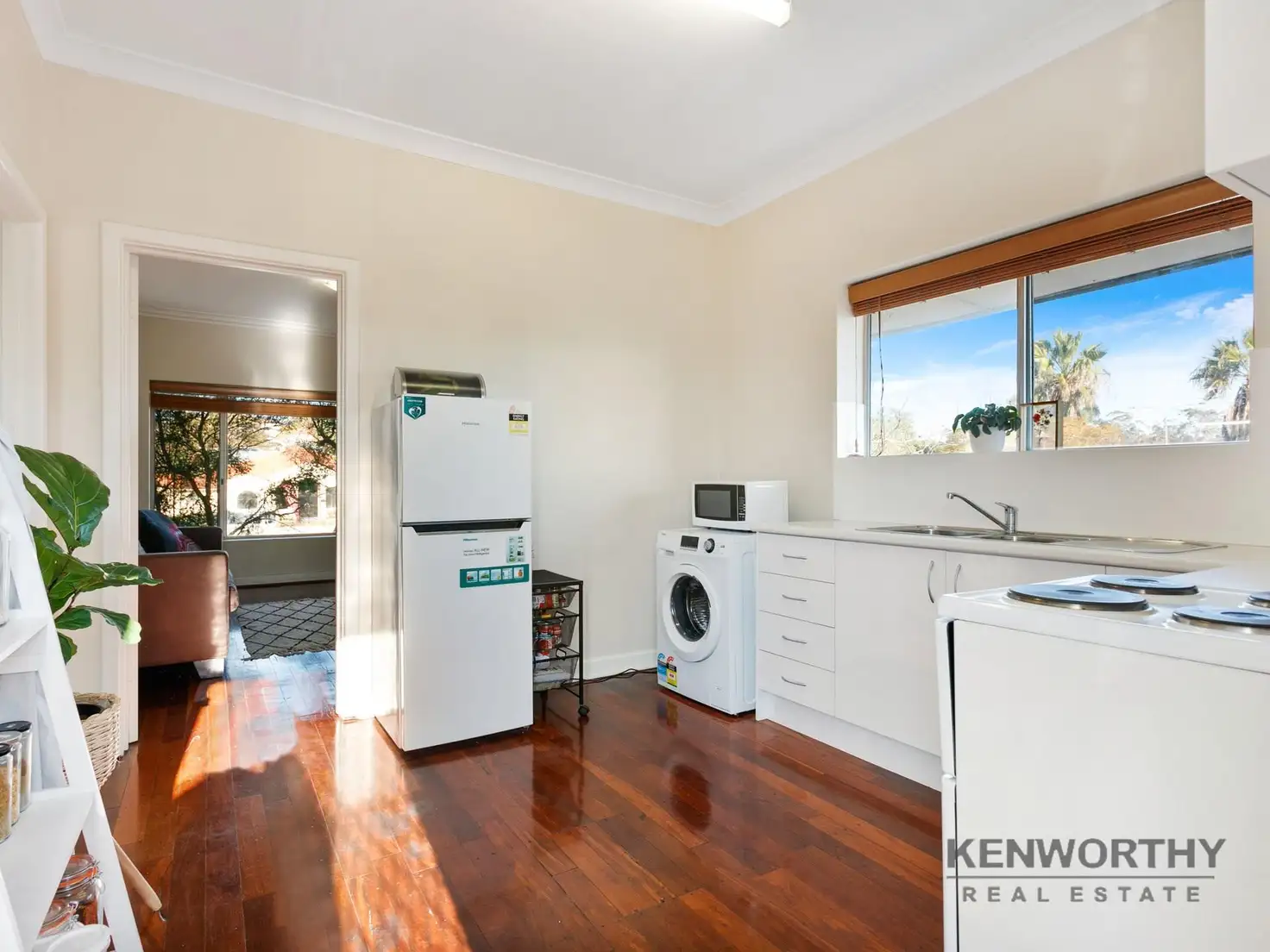 Main view of Homely unit listing, 3/724 Canning Highway, Applecross WA 6153