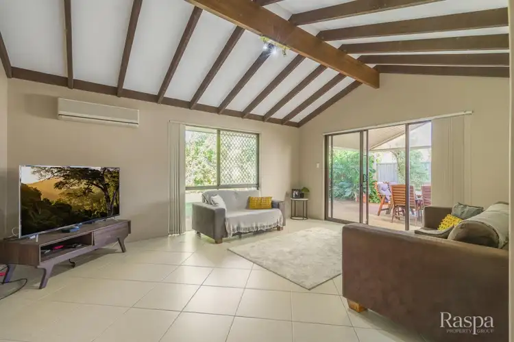 Fifth view of Homely house listing, 2 Faull Close, Leeming WA 6149