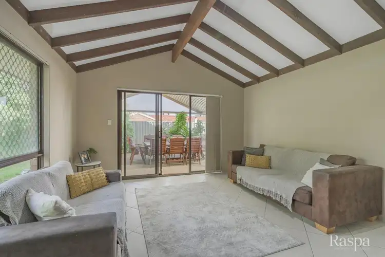 Sixth view of Homely house listing, 2 Faull Close, Leeming WA 6149