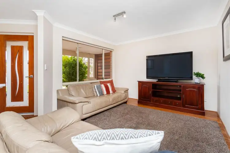 Fifth view of Homely house listing, 8 Topanga Pass, Iluka WA 6028