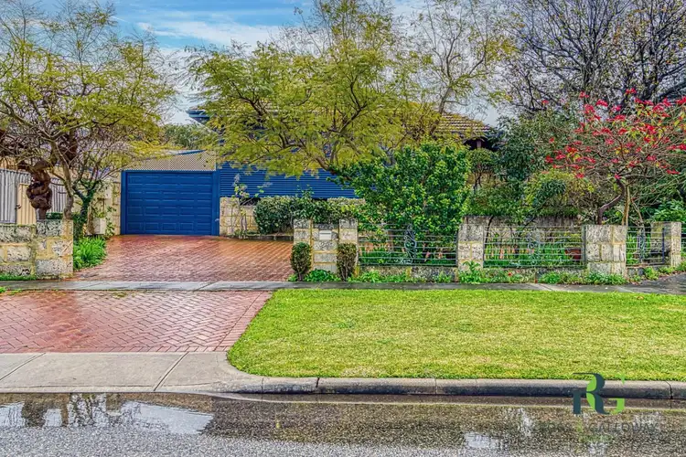 20 Nicholas Crescent, Hilton WA 6163