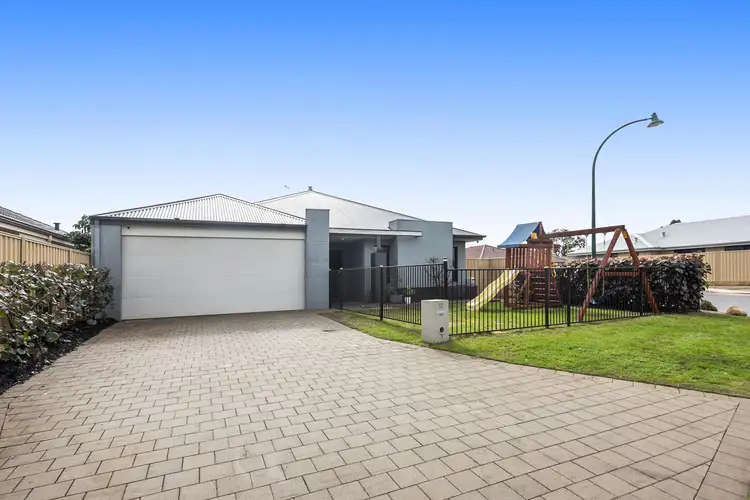 12 Kalyang Loop, Byford WA 6122