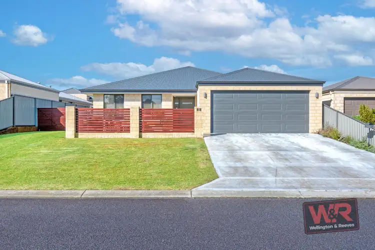 Second view of Homely house listing, 35 Grenfell Drive, Bayonet Head WA 6330