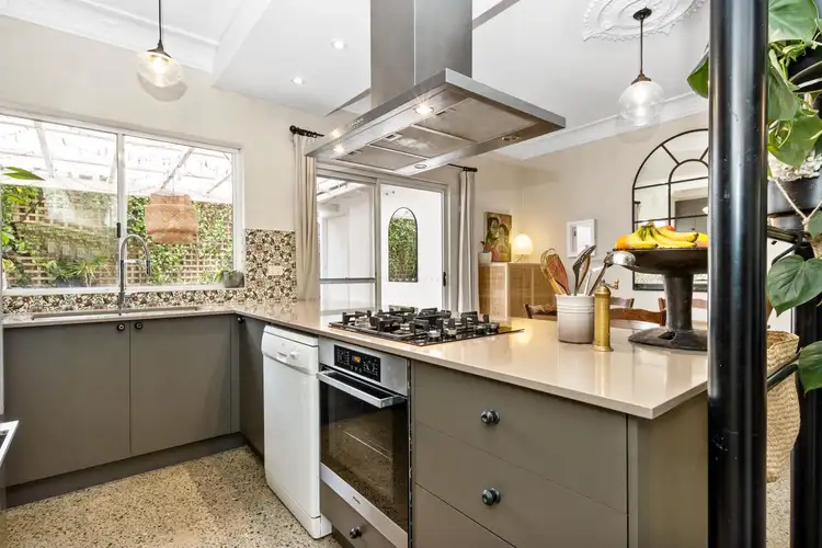 2/18 Little Walcott Street, North Perth WA 6006