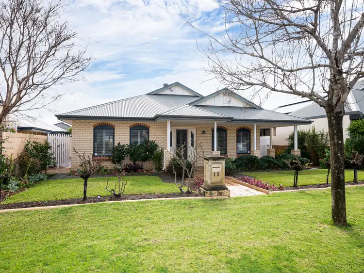 12 Jacana Circle, Gwelup WA 6018