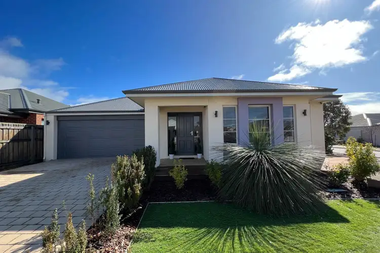 7 Cheriton Avenue, Ellenbrook WA 6069
