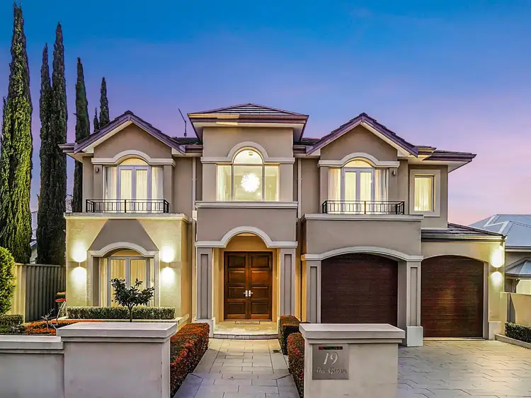 19 The Grove, Wembley WA 6014