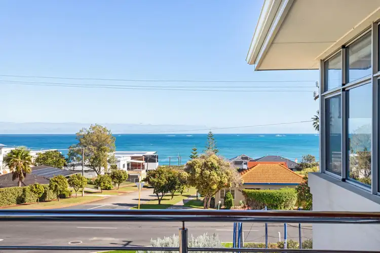 81 Flora Terrace, Watermans Bay WA 6020