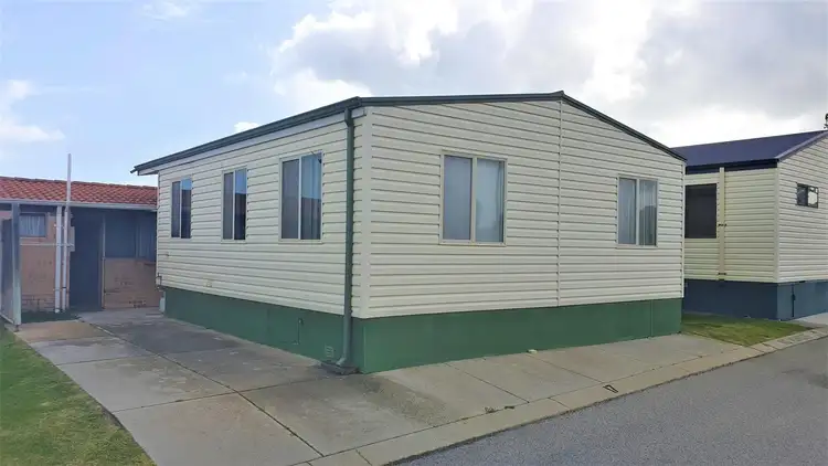 Fourth view of Homely house listing, 17/1 Williams  Way, Seabird WA 6042