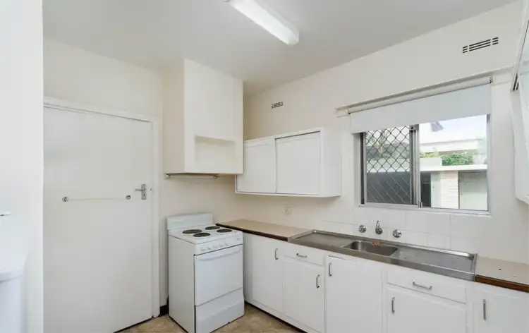 Fifth view of Homely apartment listing, 4/268 Stirling Highway, Claremont WA 6010