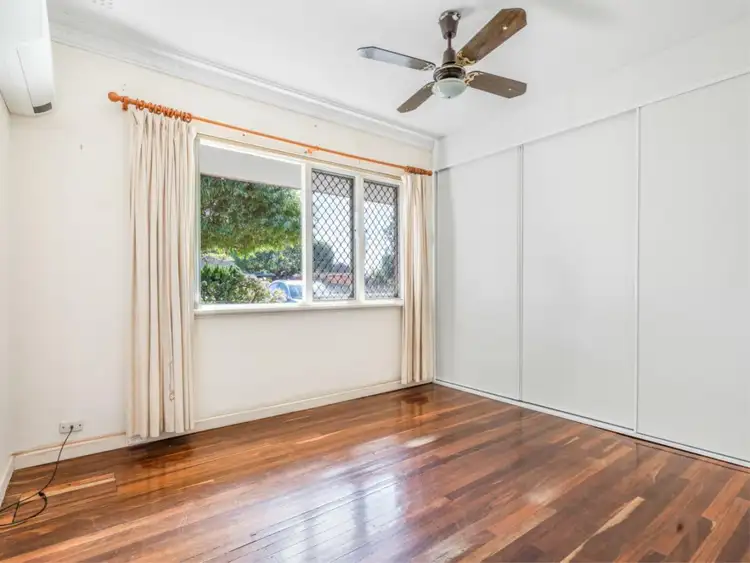Sixth view of Homely house listing, 28 Berehaven Avenue, Thornlie WA 6108
