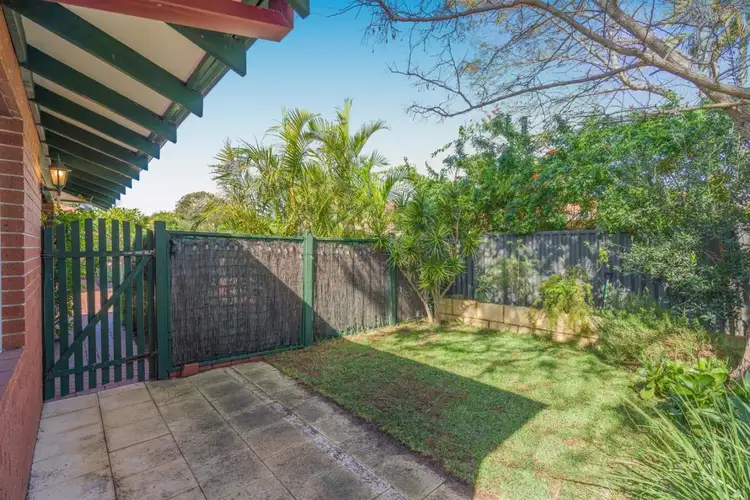 Fifth view of Homely villa listing, 4/29 Colin Road, Scarborough WA 6019