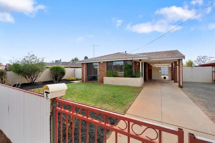 5 Starlight Place, South Kalgoorlie WA 6430