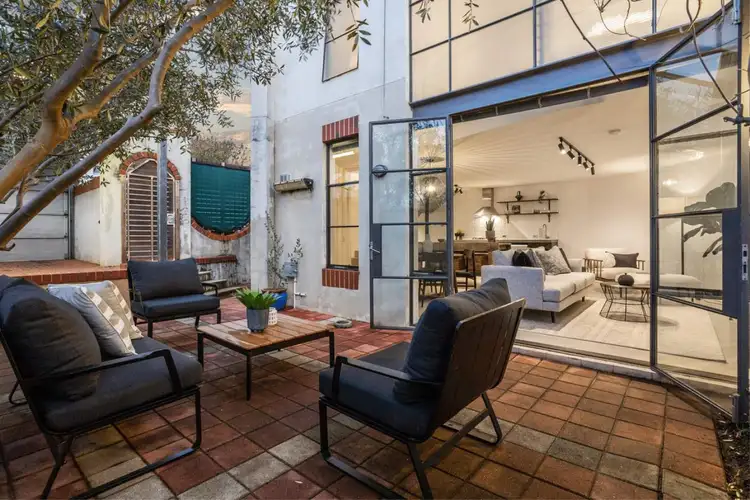 8/150 Cambridge Street, West Leederville WA 6007