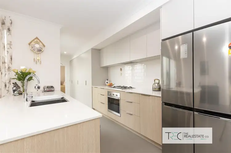 Second view of Homely house listing, 23 Basanite Loop, Treeby WA 6164