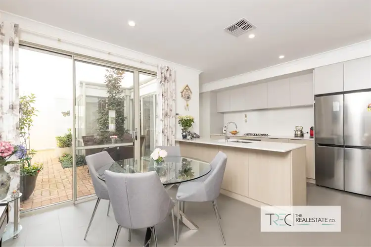 Fourth view of Homely house listing, 23 Basanite Loop, Treeby WA 6164