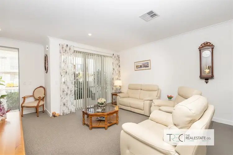 Seventh view of Homely house listing, 23 Basanite Loop, Treeby WA 6164