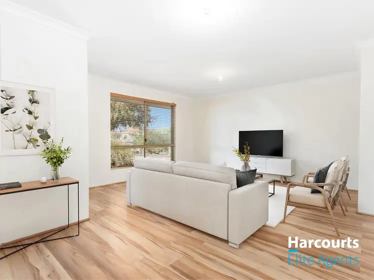 Second view of Homely house listing, 15 Springfield Court, Warnbro WA 6169