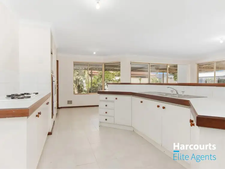 Fifth view of Homely house listing, 15 Springfield Court, Warnbro WA 6169