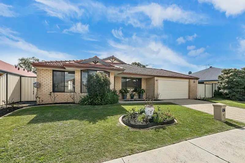 Main view of Homely house listing, 4 Carpenter  Chase, Wanneroo WA 6065