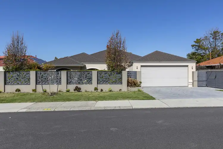 40 Howes Crescent, Dianella WA 6059