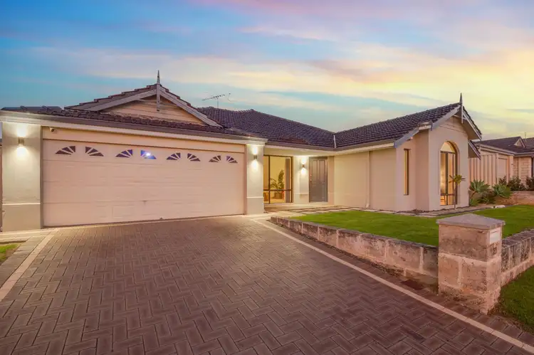27 Coppito Circle, Beeliar WA 6164