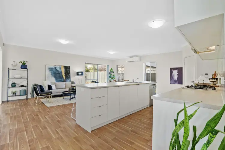 21 Nesbit Drive, Haynes WA 6112