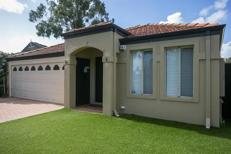 11 Eton Court, Bentley WA 6102