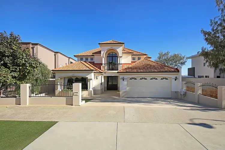 Second view of Homely house listing, 27 Endeavour Circle, Wannanup WA 6210