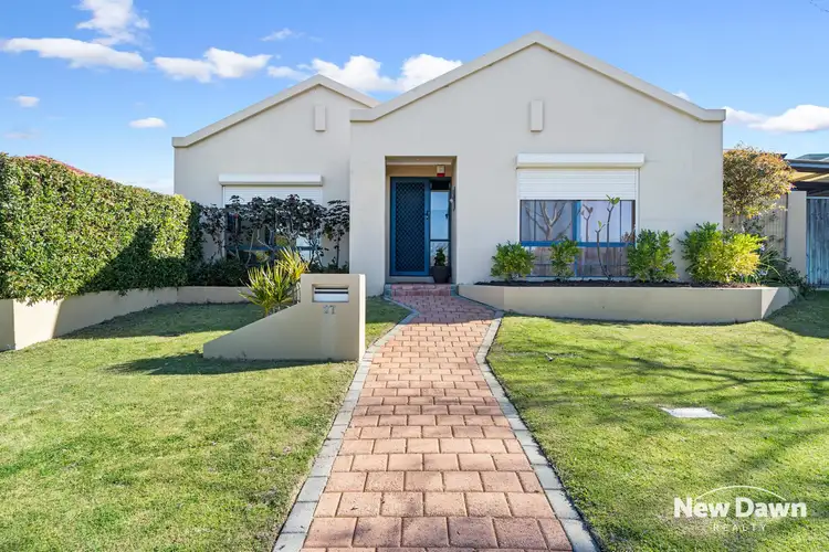 27 Sunray Circle, Ellenbrook WA 6069