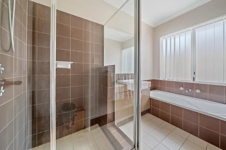 Sixth view of Homely house listing, 48 Kesiya Turn, Aubin Grove WA 6164