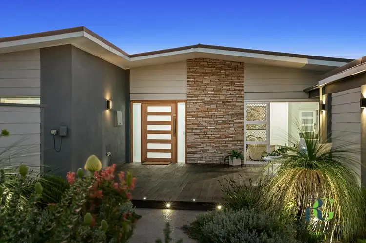 9 Challenger Place, Melville WA 6156