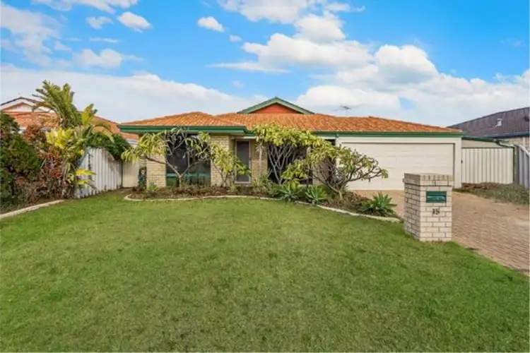 15 Pimento Circle, Port Kennedy WA 6172
