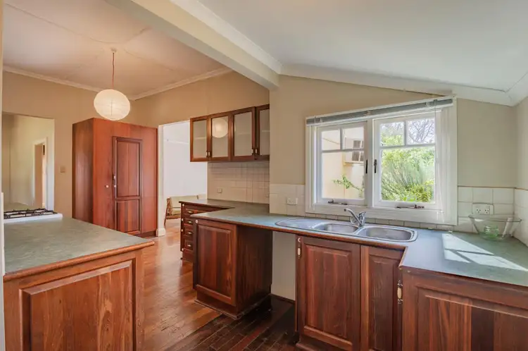 Main view of Homely house listing, 7 Narwood Place, Midvale WA 6056