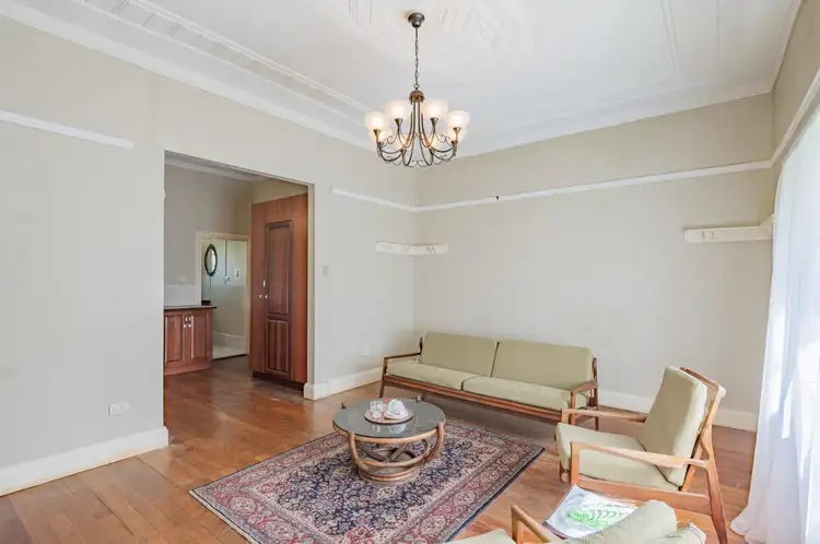 Sixth view of Homely house listing, 7 Narwood Place, Midvale WA 6056