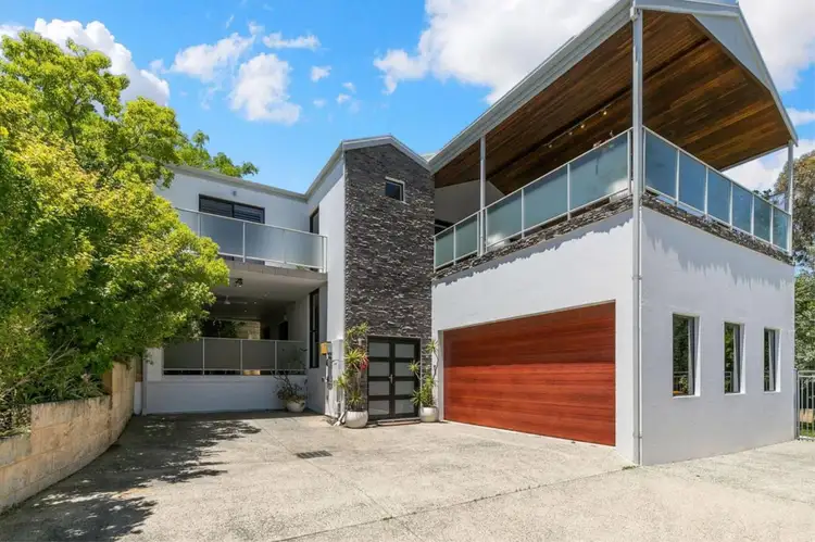 104A Weaponess Road, Wembley Downs WA 6019