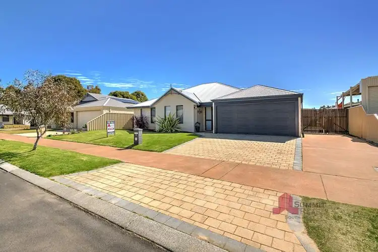 Second view of Homely house listing, 3 Gascoyne Circle, Millbridge WA 6232