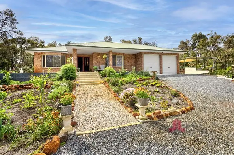 10 Crimp Crescent, Leschenault WA 6233