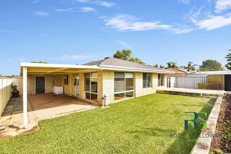 16 Pikes Close, Caversham WA 6055
