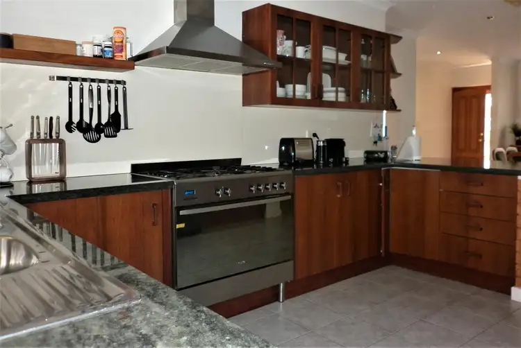 Fifth view of Homely house listing, 11 Hill Way, Katanning WA 6317