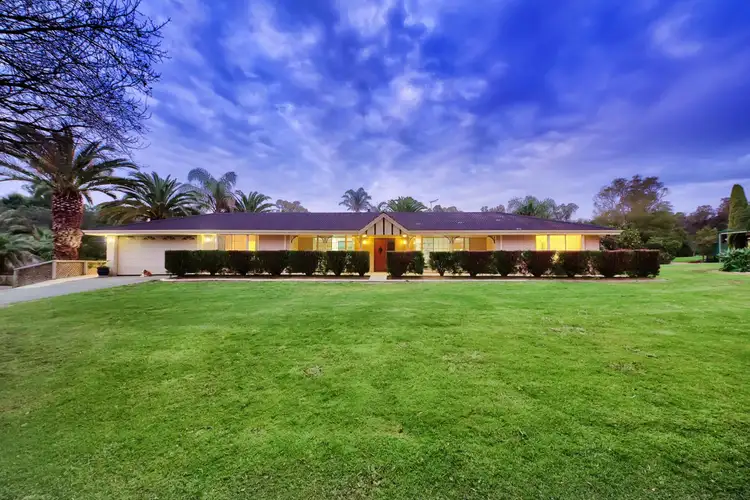 79 Wildflower Drive, Carramar WA 6031