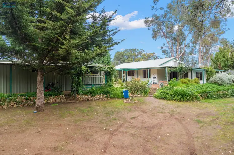 48 Rokewood Heights, Kangaroo Gully WA 6255