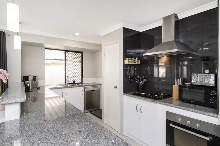 Sixth view of Homely house listing, 7 Argus Cross, Warnbro WA 6169